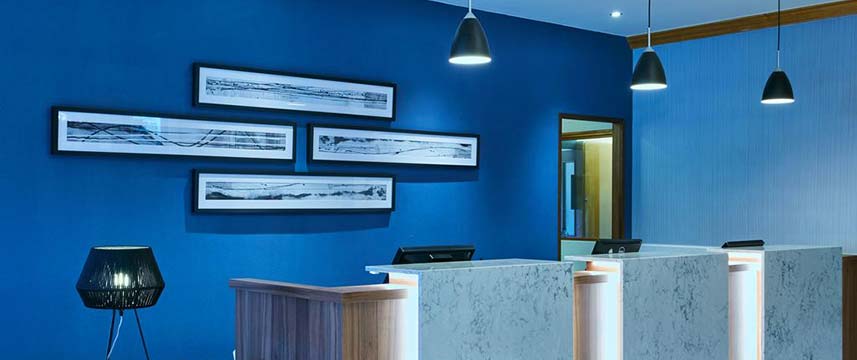 Jurys Inn Cheltenham Reception Jurys Inn Cheltenham Reception